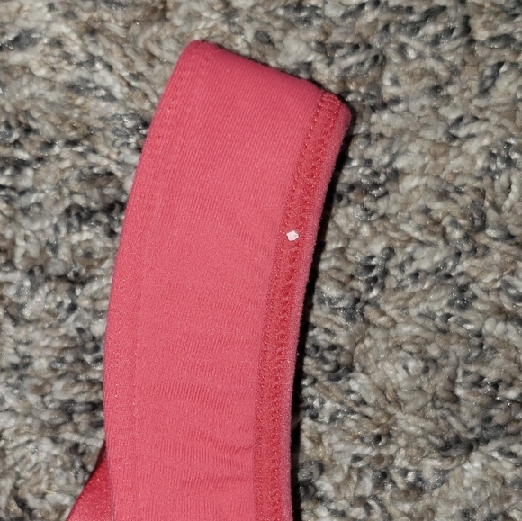 Lululemon| Mesh Wireless Sports Bra - Picture 4 of 6